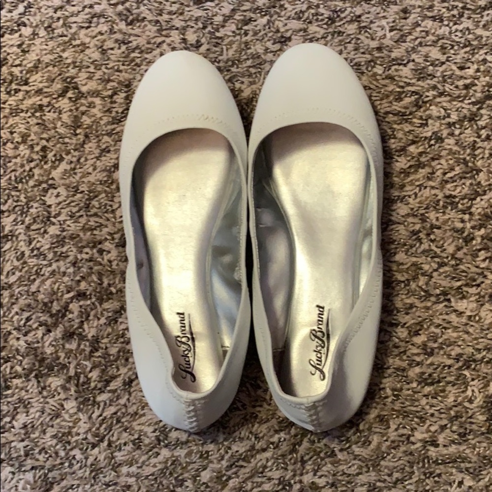 Lucky Brand flats (8.5)